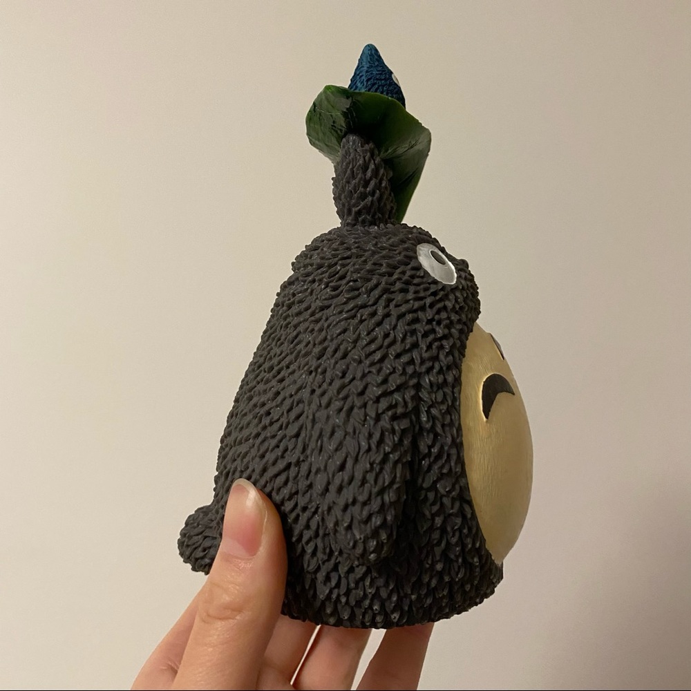 Brand New Totoro Piggy Bank - Picture 2 of 4